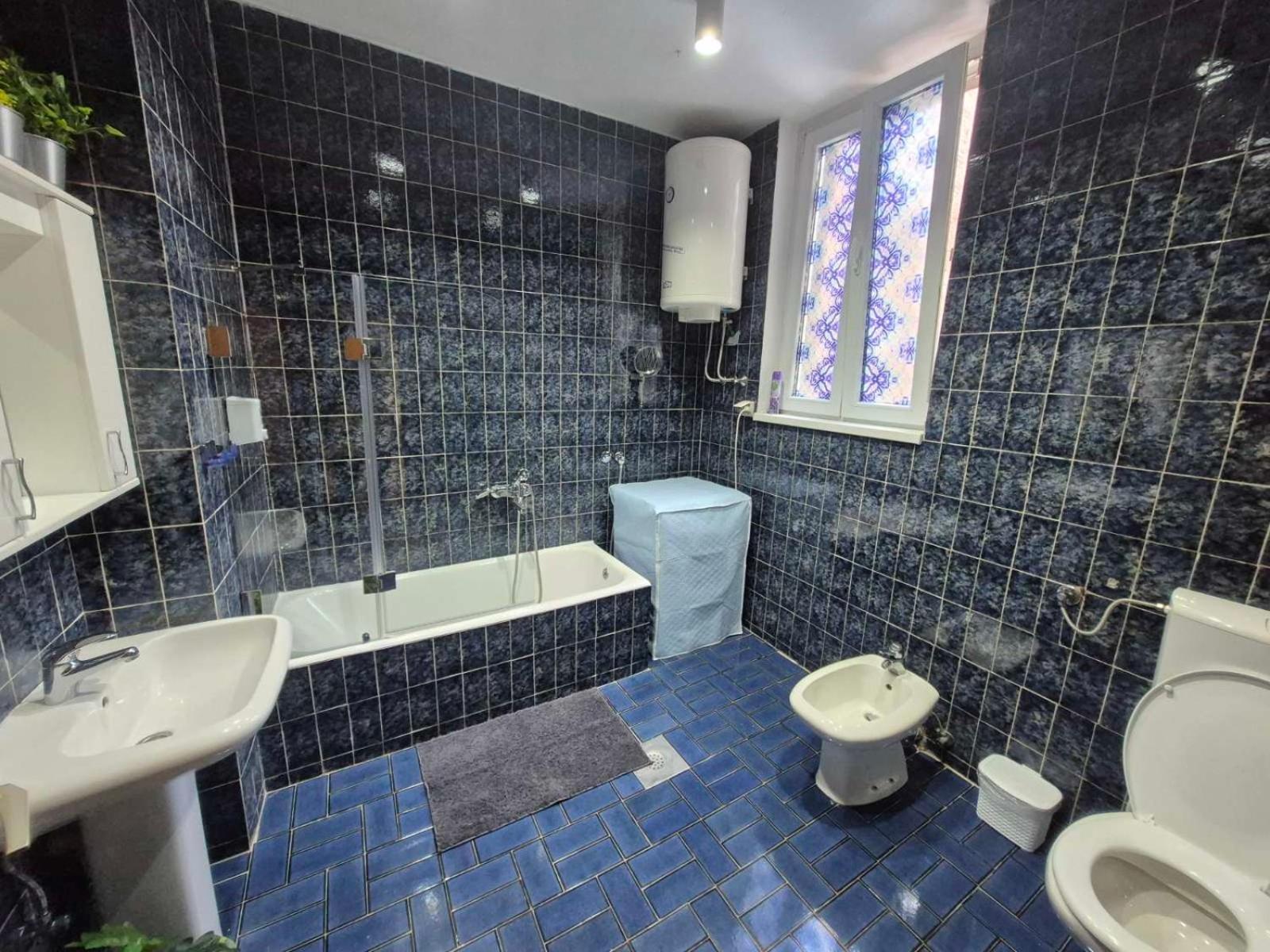 Authentic Belgrade Centre Apartments For Large Groups, Republic Square - Up To 47 People In 5 Apartments Rum bild